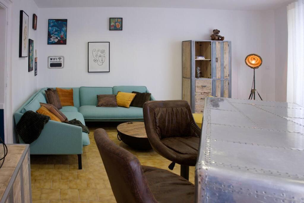 La Thoresienne Thoree-les-Pins Экстерьер фото